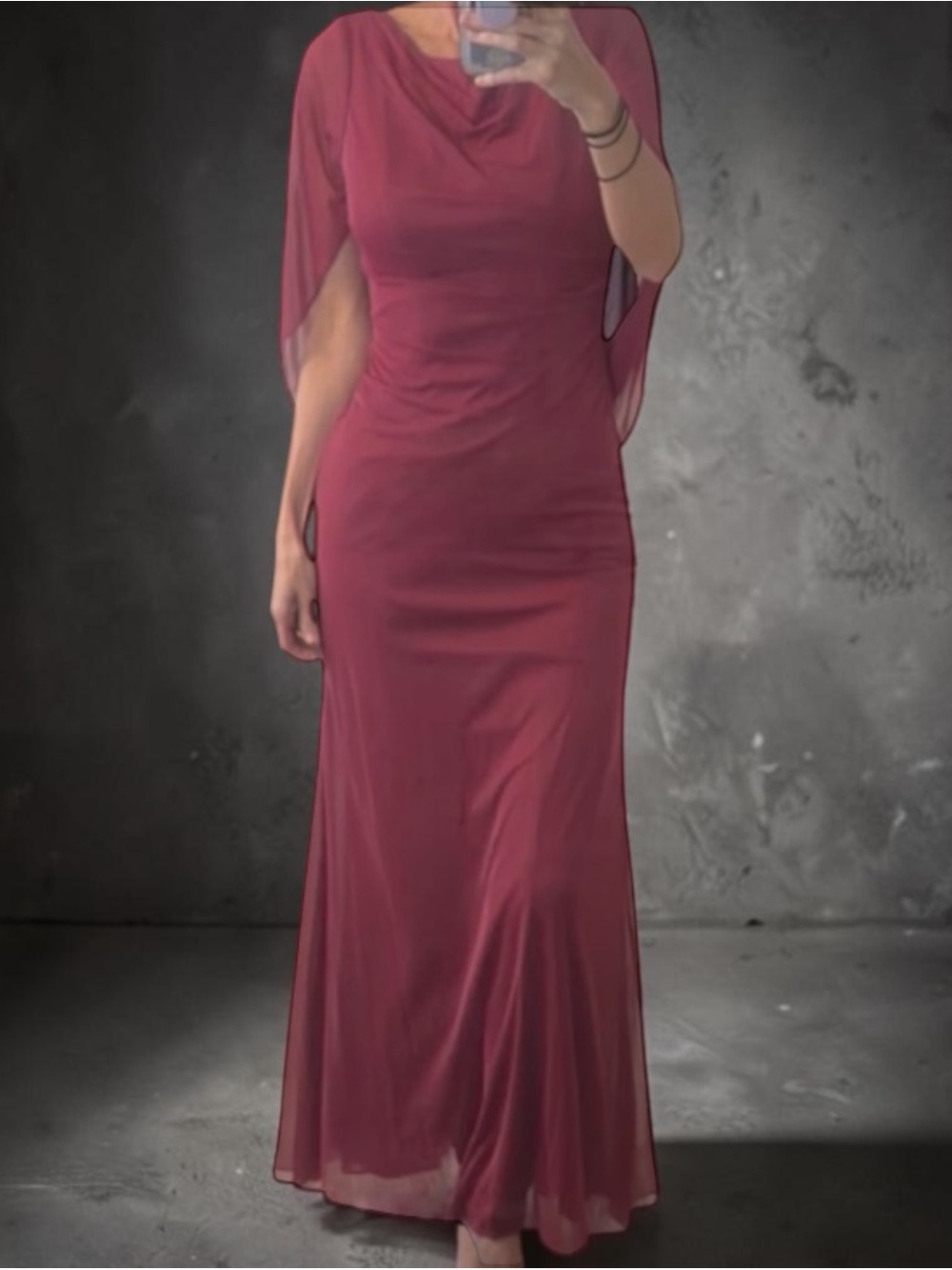 Azazie Belladonna Stretch Burgundy Mermaid Scoop
Pleated Mesh Dress